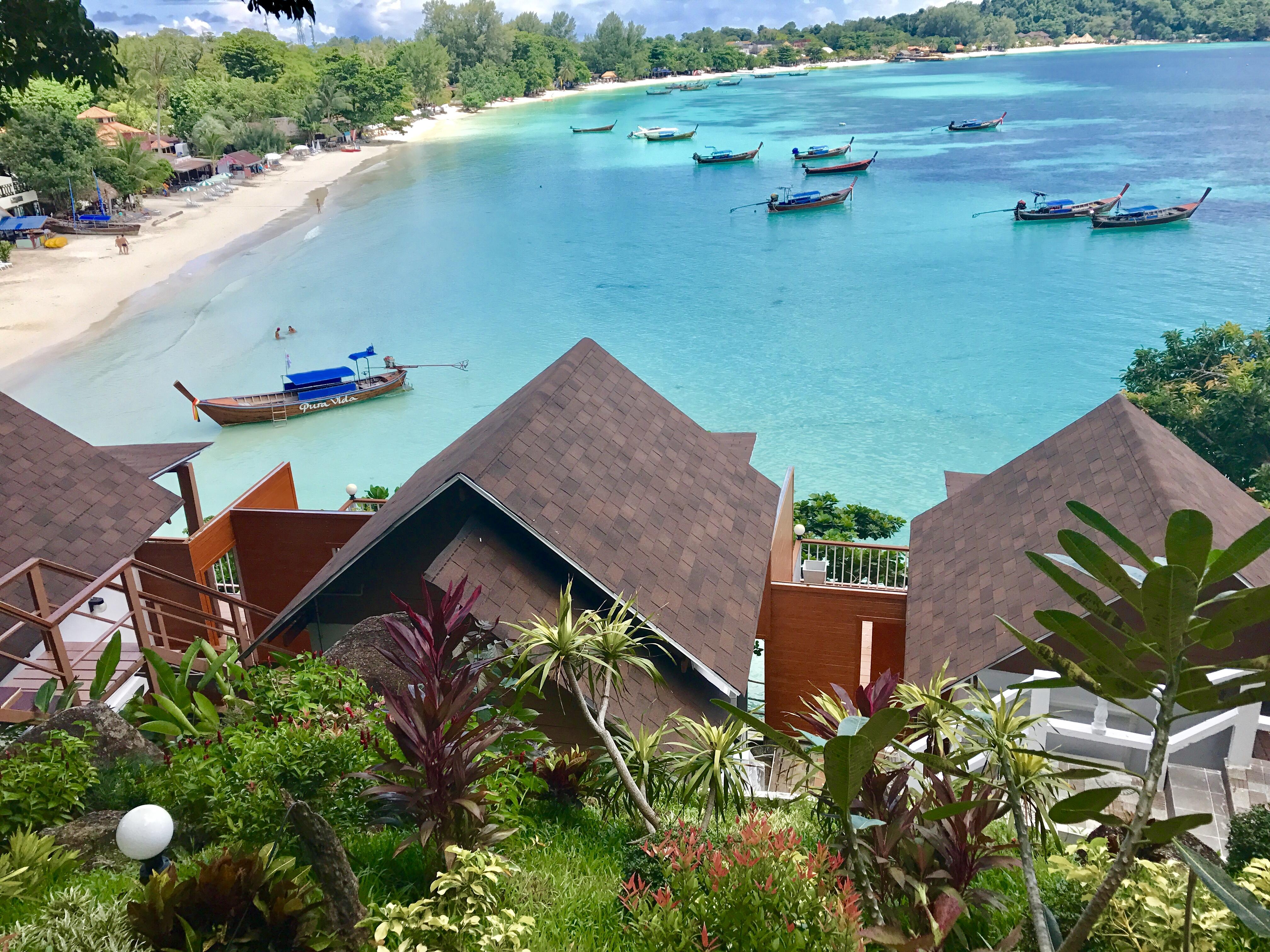 Chareena Hill Beach Resort Koh Lipe Buitenkant foto