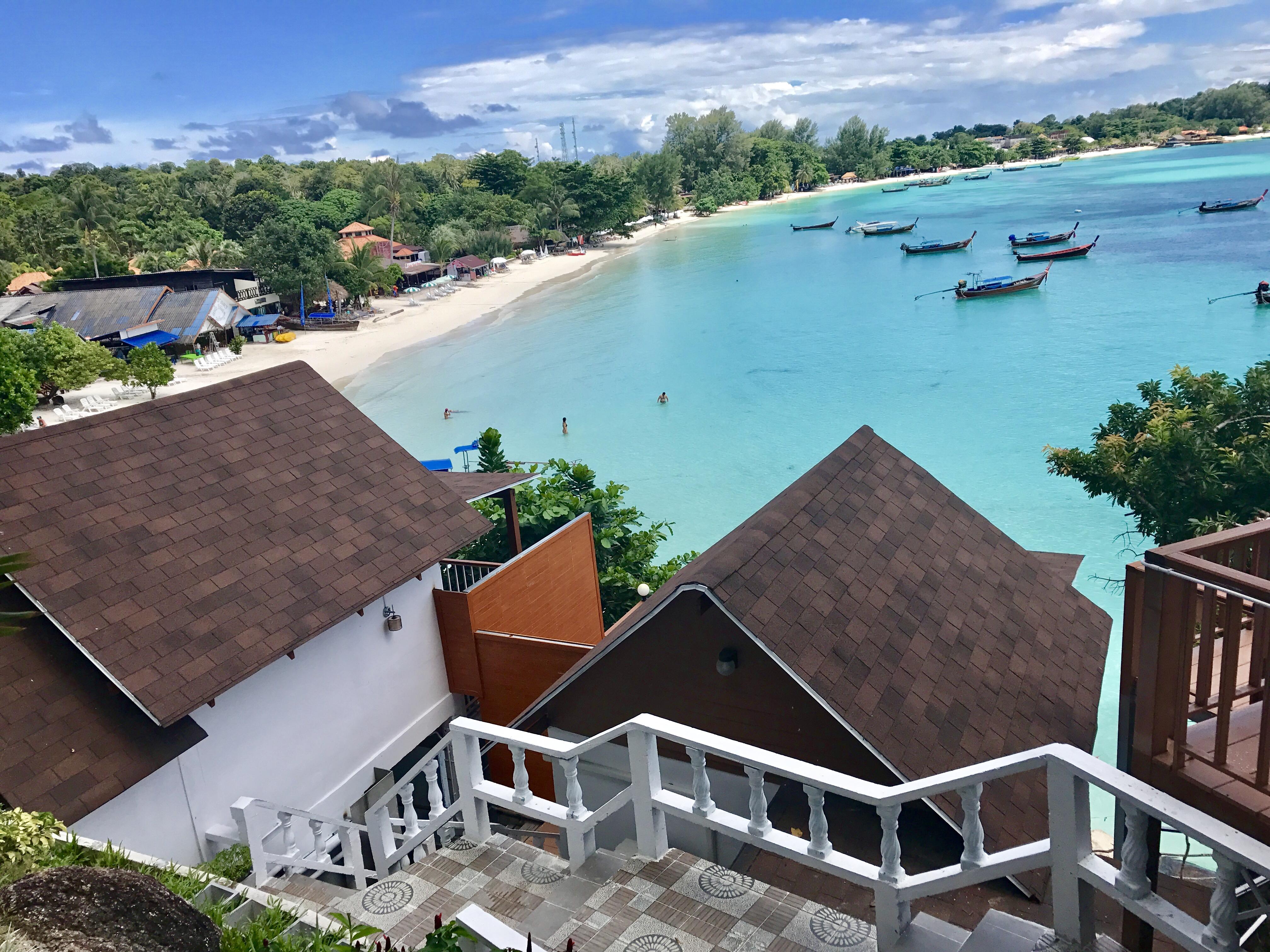 Chareena Hill Beach Resort Koh Lipe Buitenkant foto