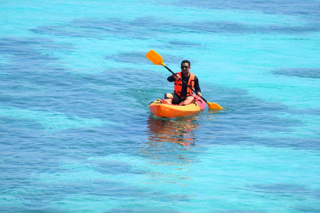 Chareena Hill Beach Resort Koh Lipe Buitenkant foto